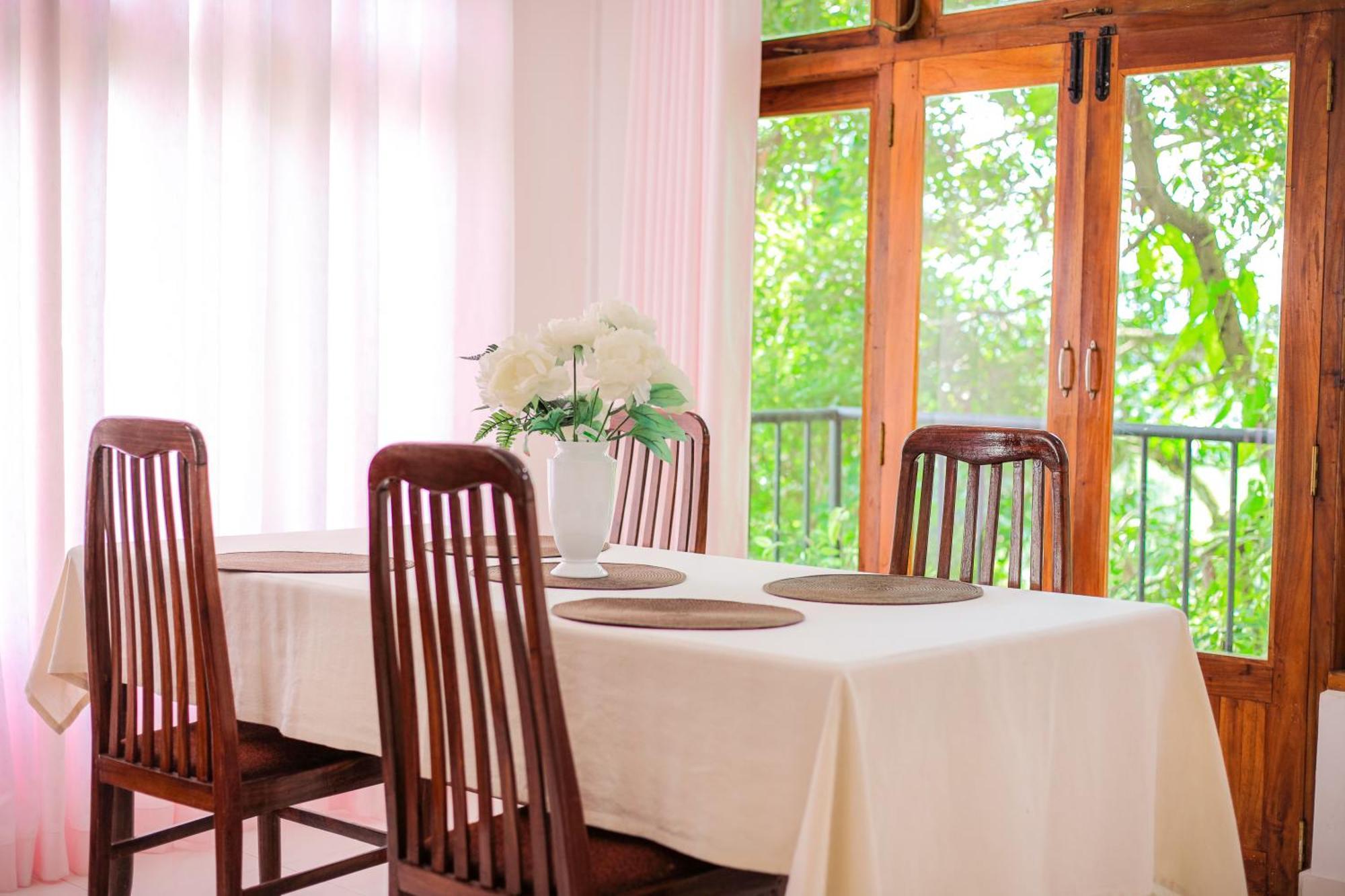 Cielo Residence Канди Екстериор снимка